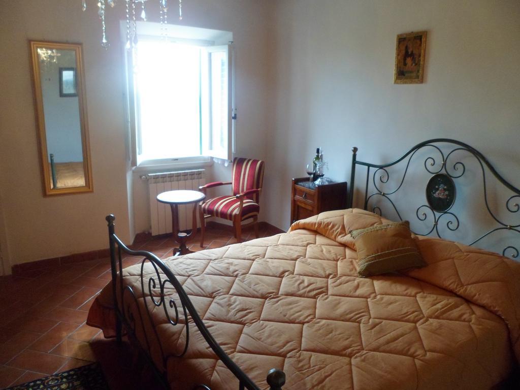 La Fiera Vecchia Apartments Meleto Extérieur photo